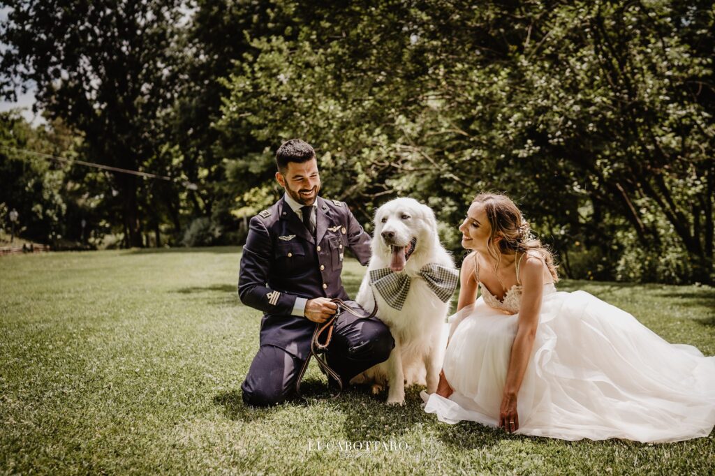 PASTORE MAREMMANO DOG WEDDING INVITED